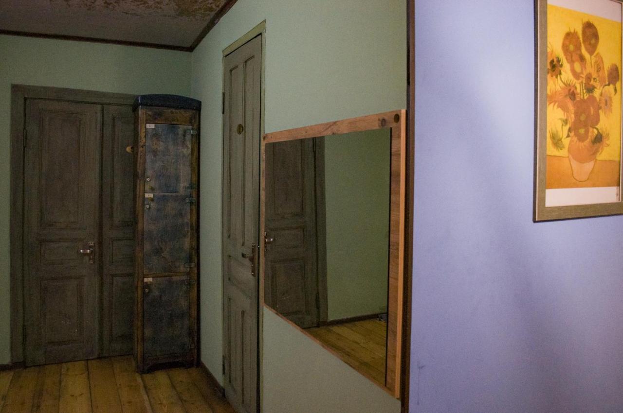 Your Room Hostel Tbilisi ภายนอก รูปภาพ